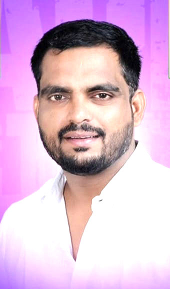 ಧಾರವಾಡ ದಲ್ಲಿ ಯುವ ಕಾಂಗ್ರೆಸ್ ಮುಂಖಡನ ಕೊಲೆ ಧಾರವಾಡ ದಲ್ಲಿ ಯುವ ಕಾಂಗ್ರೆಸ್ ಮುಂಖಡನ ಕೊಲೆ