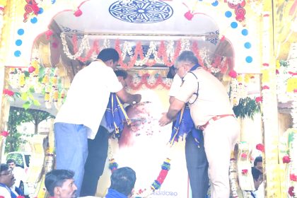 ಡಾ.ಬಾಬು ಜಗಜೀವನರಾಮ ಜಯಂತ್ಯುತ್ಸವ: ಜಿಲ್ಲಾಧಿಕಾರಿಗಳು, ಎಸ್ಪಿ ಅವರಿಂದ ಪುಷ್ಪನಮನ