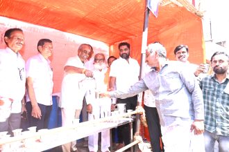 ಬ್ರೂಸ್ ಪೇಟೆ ಸರ್ಕಲ್ ನಲ್ಲಿ ಮಜ್ಜಿಗೆ ವಿತರಣೆ