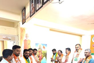 *ಬಿಜೆಪಿ ಜಿಲ್ಲಾ ಘಟಕದಿಂದ “ಬಿಜೆಪಿ ಸ್ಥಾಪನಾ ದಿನ” ಆಚರಣೆ.