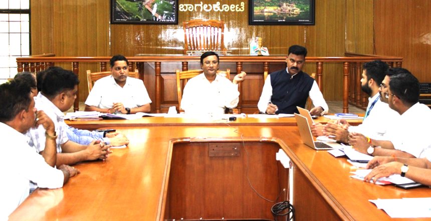 ಗೃಹಬಳಕೆ ಸಿಲೆಂಡರ್ಗಳ ಸಮರ್ಪಕ ಸರಬರಾಜು : ಡಿಸಿ ಸಂಗಪ್ಪ ಗೃಹಬಳಕೆ ಸಿಲೆಂಡರ್ಗಳ ಸಮರ್ಪಕ ಸರಬರಾಜು : ಡಿಸಿ ಸಂಗಪ್ಪ