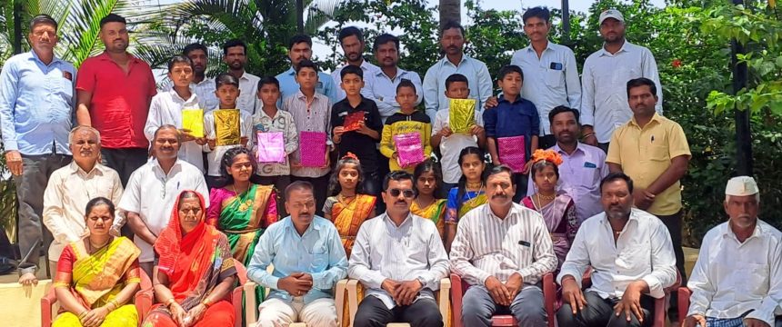 ಹೋಮ್ ವರ್ಕ್ ಸಮೇತ ಮಕ್ಕಳಿಗೆ ಬೀಳ್ಕೊಡುಗೆ