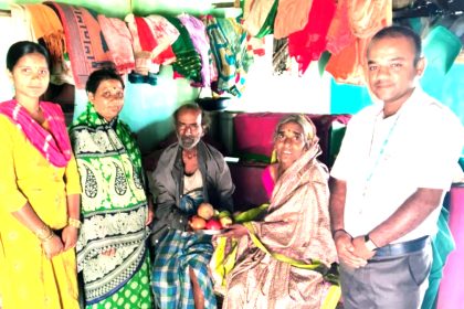 ಶ್ರೀಮತಿ ಹೇಮಾವತಿ ಹೆಗ್ಗೆಡೆಯವರ  ಹುಟ್ಟು ಹಬ್ಬದ ಪ್ರಯುಕ್ತ  ಹಣ್ಣು ಹಂಪಲು  ವಿತರಣೆ.