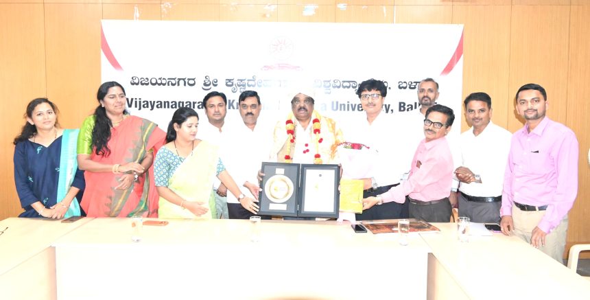 ಪ್ರೊ. ಎಂ. ಮುನಿರಾಜು ಅವರಿಗೆ ಸುವರ್ಣ ಕನ್ನಡಿಗ ಪ್ರಶಸ್ತಿ