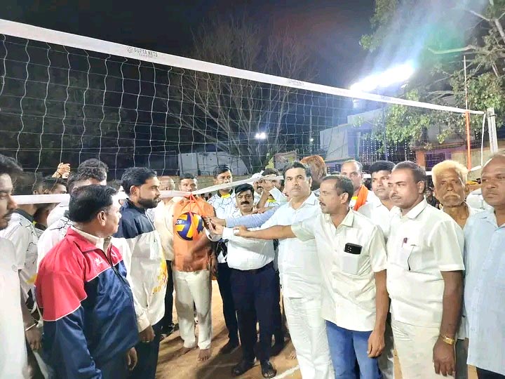 ಯುವಕ, ಯುವತಿಯರು ಕ್ರೀಡೆಗಳಲ್ಲಿ ಹೆಚ್ಚಾಗಿ ಪಾಲ್ಗೊಳ್ಳಿ :ಮಹಾಂತೇಶ ದೊಡ್ಡಗೌಡರ 