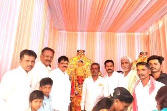 ಮದನಬಾವಿ ಶ್ರೀ ಗ್ರಾಮದೇವತೆ ದರ್ಶನ ಪಡೆದ ಶಾಸಕ ಬಾಬಾಸಾಹೇಬ.