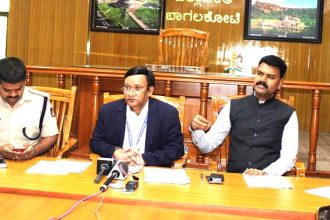 ಮತಕ್ಷೇತ್ರದಲ್ಲಿ ೨.೫೯ ಲಕ್ಷ ಮತದಾರರು | ೩೨೨ ಮತಗಟ್ಟೆ ಸ್ಥಾಪನೆ   ಮತದಾನಕ್ಕೆ ಸಕಲ ಸಿದ್ದತೆ : ಡಿಸಿ ಸಂಗಪ್ಪ 