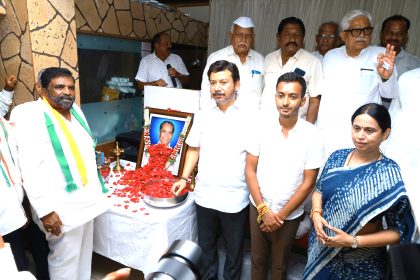 * *ಶಾಮನೂರು ಶಿವಶಂಕರಪ್ಪನವರ ಸೇವೆಯನ್ನು ಕಾಂಗ್ರೆಸ್ ಪಕ್ಷ ಮರೆಯಲು ಸಾಧ್ಯವಿಲ್ಲ : ಸಚಿವೆ ಲಕ್ಷ್ಮೀ ಹೆಬ್ಬಾಳಕರ್*    * *ಪಂಚಮಸಾಲಿ ಸಮಾಜದ ಮುಖಂಡರ ಸಭೆ* 