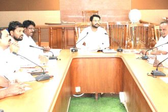 ಏಪ್ರಿಲ್ 24ಕ್ಕೆ ಕೊಪ್ಪಳದಲ್ಲಿ ನಟಸಾರ್ವಭೌಮ ಡಾ.ರಾಜ್ ಸಂಭ್ರಮ ಕಾರ್ಯಕ್ರಮ; ಪೂರ್ವಭಾವಿ ಸಿದ್ಧತಾ ಸಭೆ  ಮೇರುನಟ ಡಾ.ರಾಜ್‌ಕುಮಾರ್ ಜನ್ಮ ದಿನಾಚರಣೆ ಸಿದ್ಧತೆಗೆ ಸೂಚನೆ