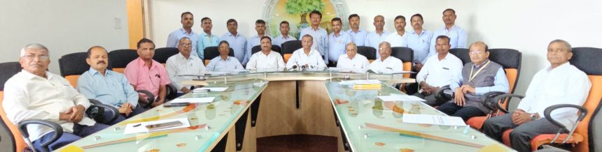 ಸಹಕಾರ ಸಂಘಗಳು ಸಾಮಾಜಿಕ ಕಾರ್ಯಮಾಡಬೇಕು – ನ್ಯಾಯವಾದಿ ಪಿ ಆರ್ ಚೌಗಲಾ. ಸಹಕಾರ ಸಂಘಗಳು ಸಾಮಾಜಿಕ ಕಾರ್ಯಮಾಡಬೇಕು – ನ್ಯಾಯವಾದಿ ಪಿ ಆರ್ ಚೌಗಲಾ.