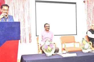 ಸಂಶೋಧನೆ, ಆವಿಷ್ಕಾರಗಳತ್ತ ಆಸಕ್ತಿ ಬೆಳೆಸಿಕೊಳ್ಳಿ:  ಪ್ರಾಚಾರ್ಯ ವಿ.ಕೆ.ಅಪ್ಪಾಜಿಗೋಳ